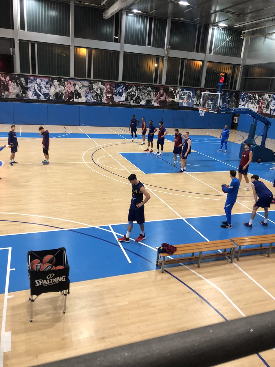 FerriedNaciri's tweet photo. Study trip #4 took me to FC Barcelona. I got an inside look at how coach Jasikevičius runs his practices and had a great conversation with the coaching staff about parts of their program. The culture and tradition at this place is truly special.#fcbbasket #EuroLeague #studytrip https://t.co/DlKhX2YZpB