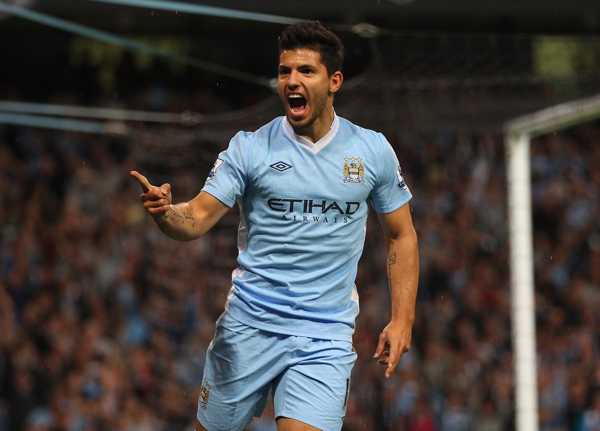 OfficialFPL's tweet photo. 💙 @aguerosergiokun in #FPL:

2️⃣7️⃣5️⃣ matches
1️⃣6️⃣0️⃣3️⃣ points
1️⃣8️⃣4️⃣ goals
6️⃣5️⃣ assists
2️⃣1️⃣6️⃣ bonus points
3️⃣ seasons with over 200 points
6️⃣ 20+ points hauls

1️⃣ legend https://t.co/qVSENgVeYM