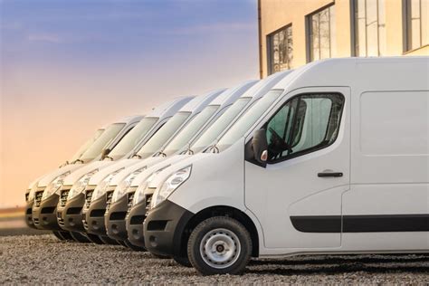 PROsolutions121's tweet photo. #DfT confirms operator licencing requirements effective 21st May 2022 for vans operating in the #EU will require a qualified transport manager. For more on this story and news from across the haulage and transport industry please click on the link provided.https://t.co/5raTRcTapd https://t.co/FCgFLdfsws