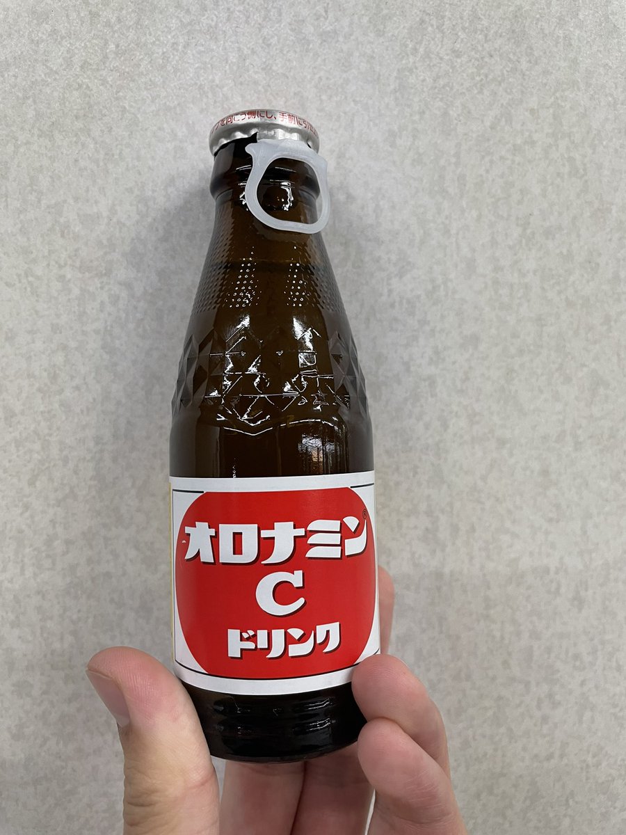 本日NGKの前説3日連続の3日目でした！！ありがとうございます！

そして、M-1 1回戦落ちの僕らに対して、M-1決勝進出されたもものせめる。さんから当面のジュース代頂きました🙇‍♂️🙇‍♂️

後輩を可愛がりつつ徳を積んでらっしゃいました！
ありがとうございます🙇‍♂️🙇‍♂️🙇‍♂️
1本目です！