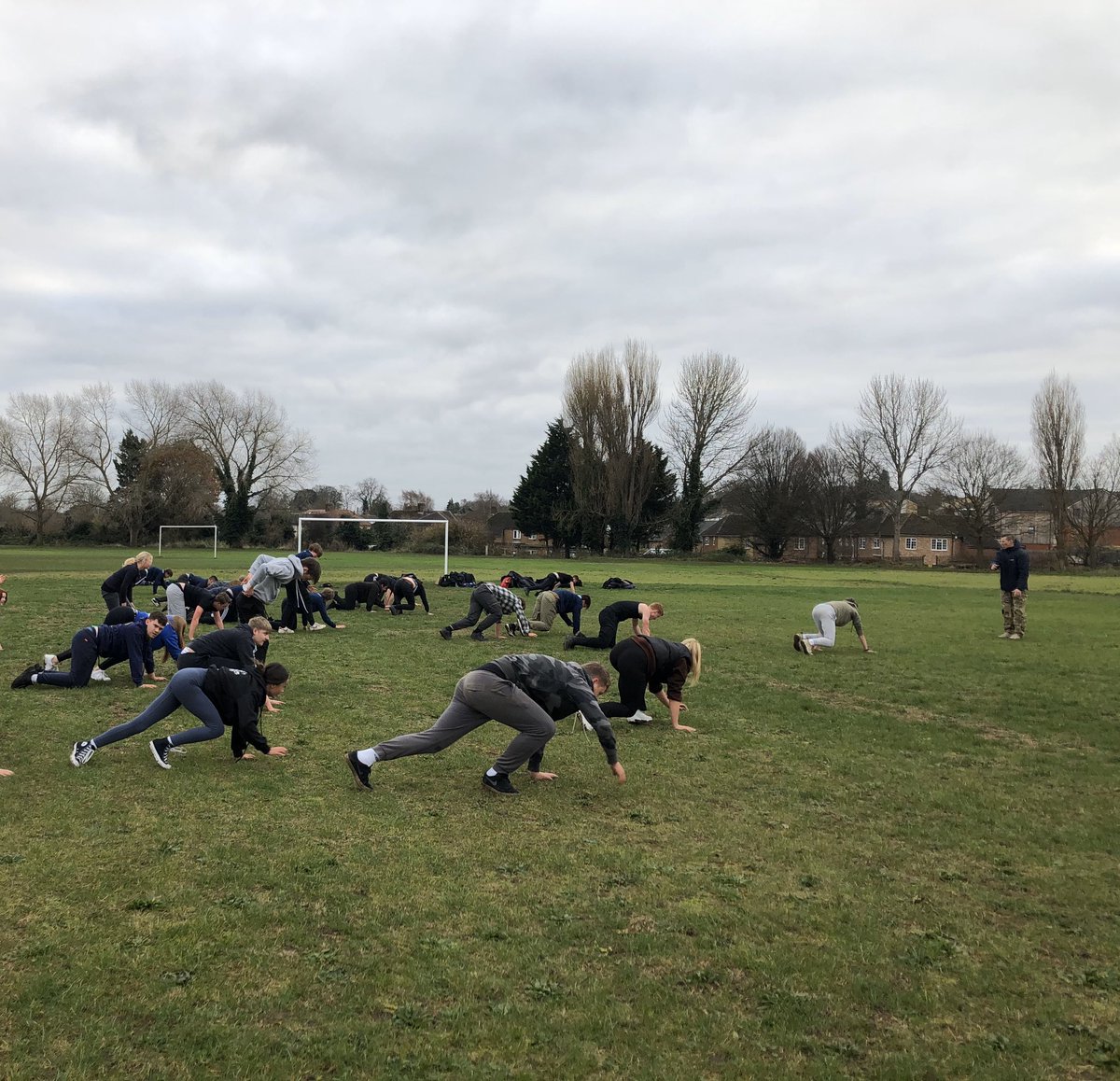 EmmaLoren_FE's tweet photo. British Military Fitness put our Level 3 Public Service students through their paces this morning. 💪🏻 #fitness @N_HertsCollege https://t.co/Ww9V1TVaG2
