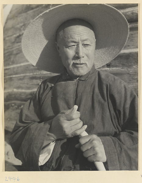 vischina's tweet photo. Village elder standing next to a junk on the Shandong coast, Shandong

Morrison, Hedda Collection
Photograph by Hedda Morrison
President and Fellows of Harvard College
Hv32-036
https://t.co/mtTURRNmRg

#shandong #portrait #chinesehistory #elder #blackandwhitephotography #humansof https://t.co/OKbcMeldab