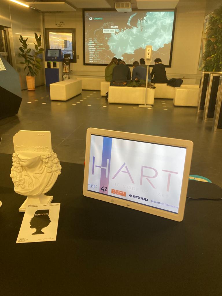 HEC Paris Business School tweet media