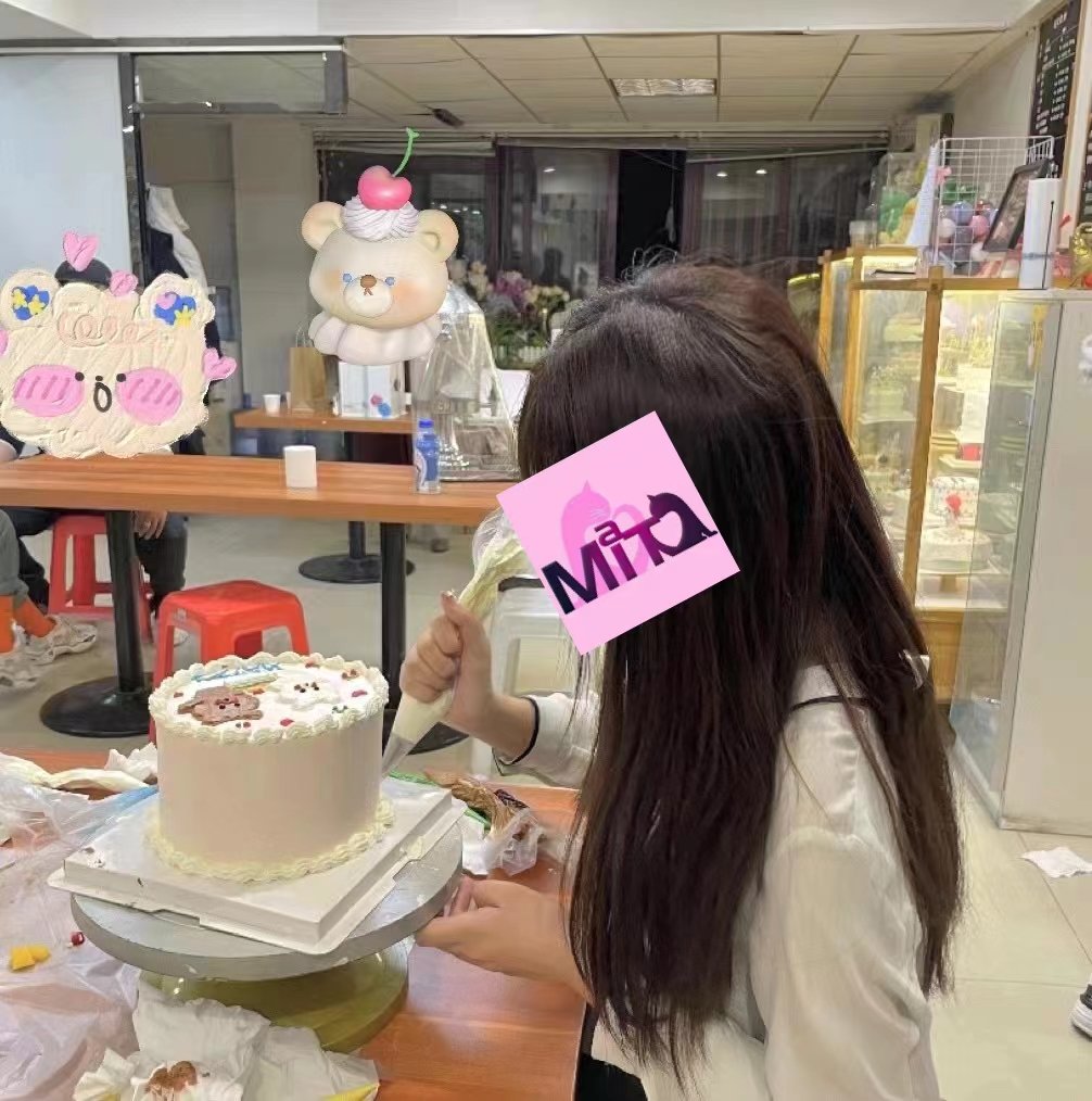 nuttyoccasions's tweet photo. 女生档案
#天津约炮
#天津学生
昵称：z
坐标：天津
年龄：21
身高：165
体重：54
职业：学生
星座：��手
Cup：c
擅长：烘焙 
性格：开朗
喜欢的男生类型：阳光 浪漫 懂礼貌 https://t.co/rP2ELQAfvf