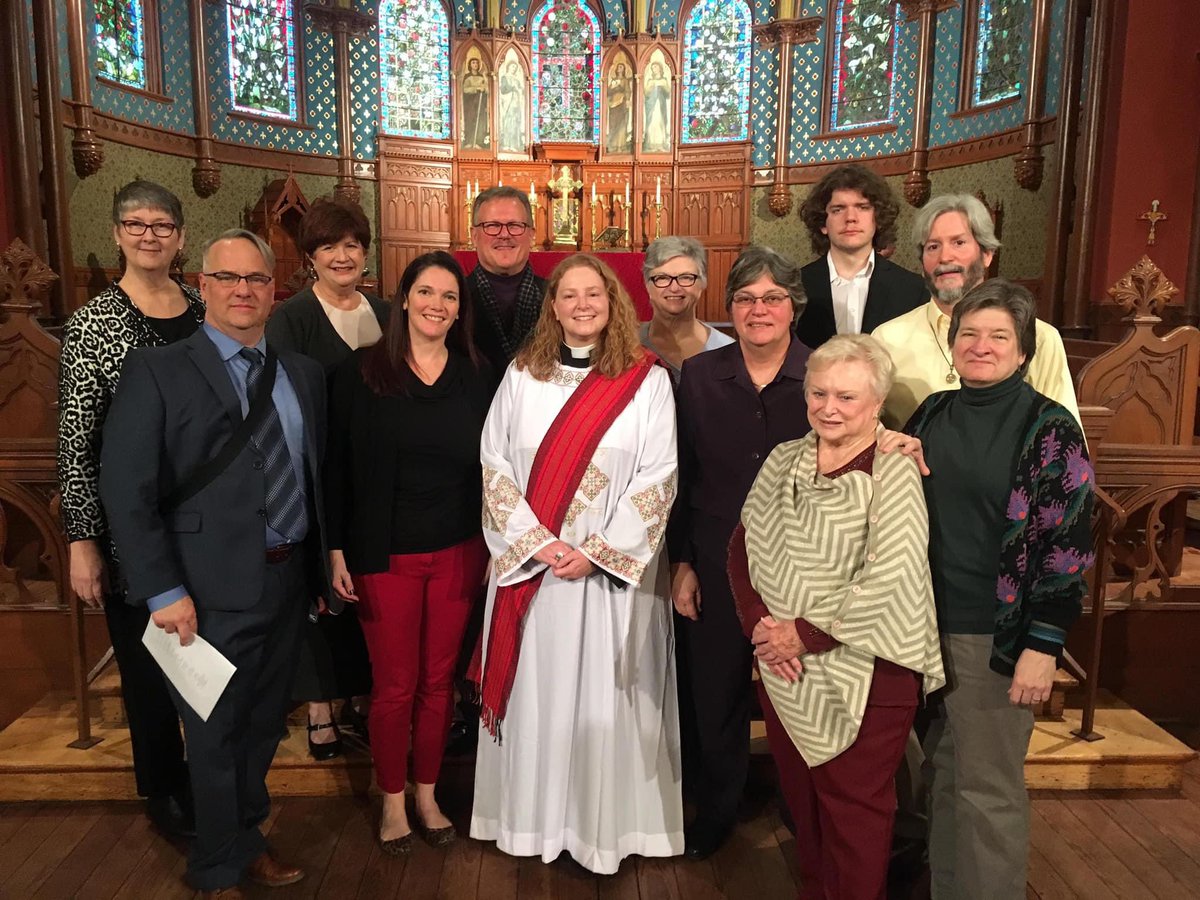 Conductor222's tweet photo. Today, Dec. 15, is my third #Ordination #Anniversary to the diaconate. I’m an #Episcopal #Anglican priest now and am forever grateful for this day! #EDoLA https://t.co/jXXqa3ewYN