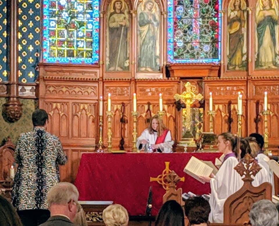 Conductor222's tweet photo. Today, Dec. 15, is my third #Ordination #Anniversary to the diaconate. I’m an #Episcopal #Anglican priest now and am forever grateful for this day! #EDoLA https://t.co/jXXqa3ewYN