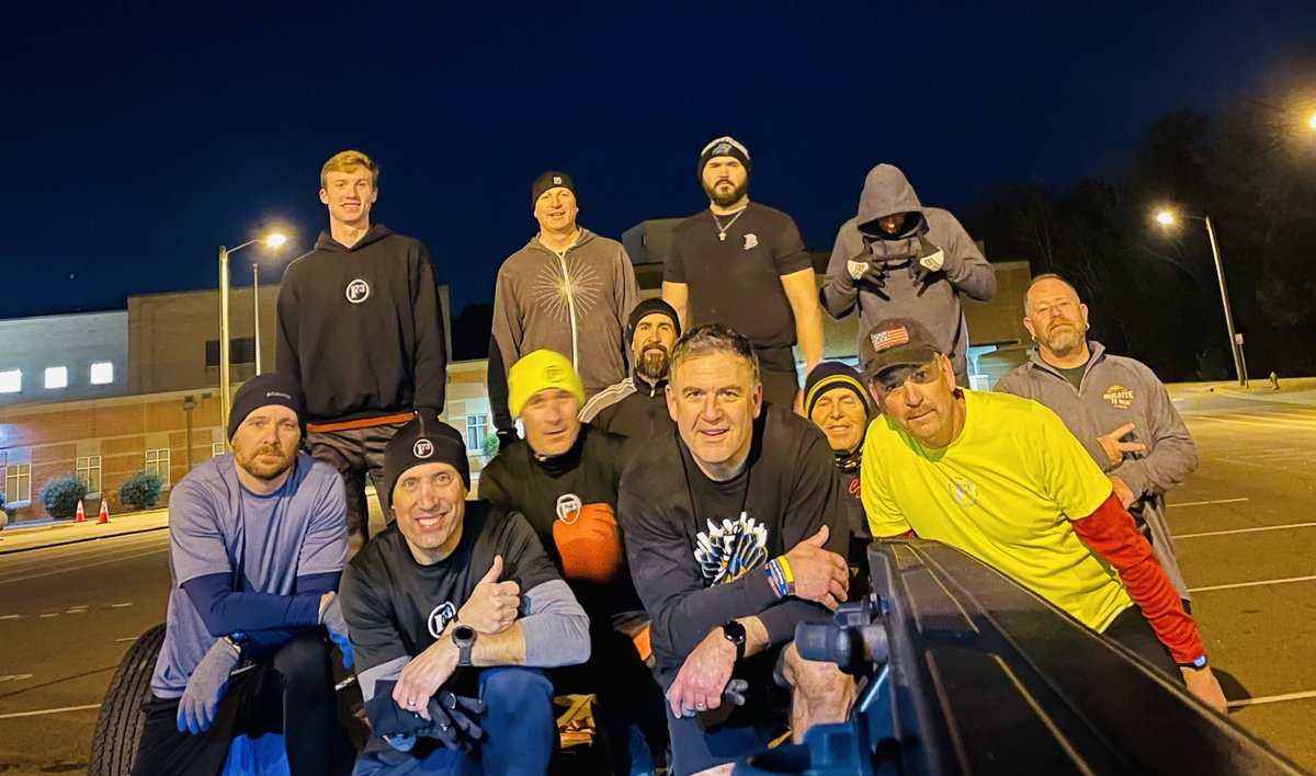 F3Snoop's tweet photo. 12 @F3MintHill beast went #UnderThaLog for some #PainAtBain in tha morning gloom.
#Gremlin CSAUP ->January 15 gonna be🔥 Running/Rucking options available -> info link👇
https://t.co/XpLETcvKaA
@F3MECA @F3Metro https://t.co/YD2WON6hkB