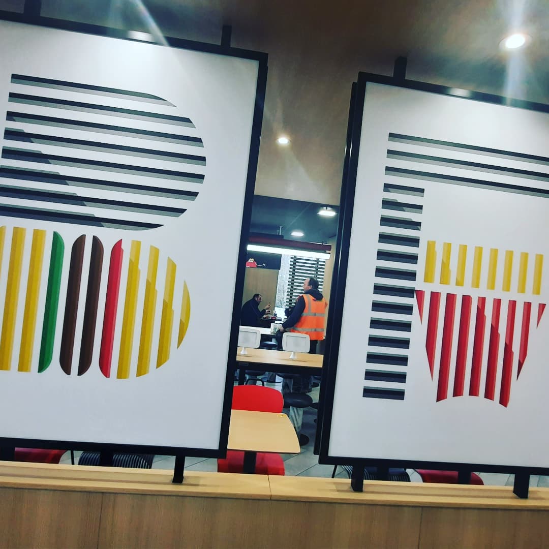 DestinationMK's tweet photo. The brand new @KaizenMcDsMK Linford Wood restaurant is now open...we popped in earlier today to take a look! 🤩🍟🍔🥤
@McDonaldsUK #mcdonalds #McDelivery #miltonkeynes #mk #drivethru #orderattable https://t.co/Bs0rUvhBke