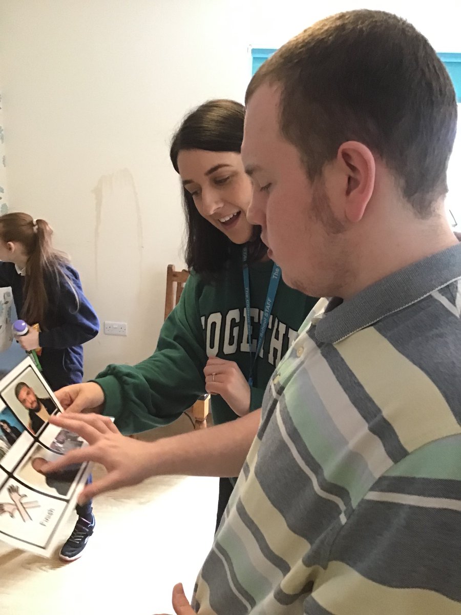 TheChilternSch's tweet photo. Communication really is at the heart of our school. Here are some of our young people in phase 3 communicating with us using visual aids for support and information. #curriculumdriver #totalcommunication #communicationattheheartoftheschOol https://t.co/jwjLLSpc44