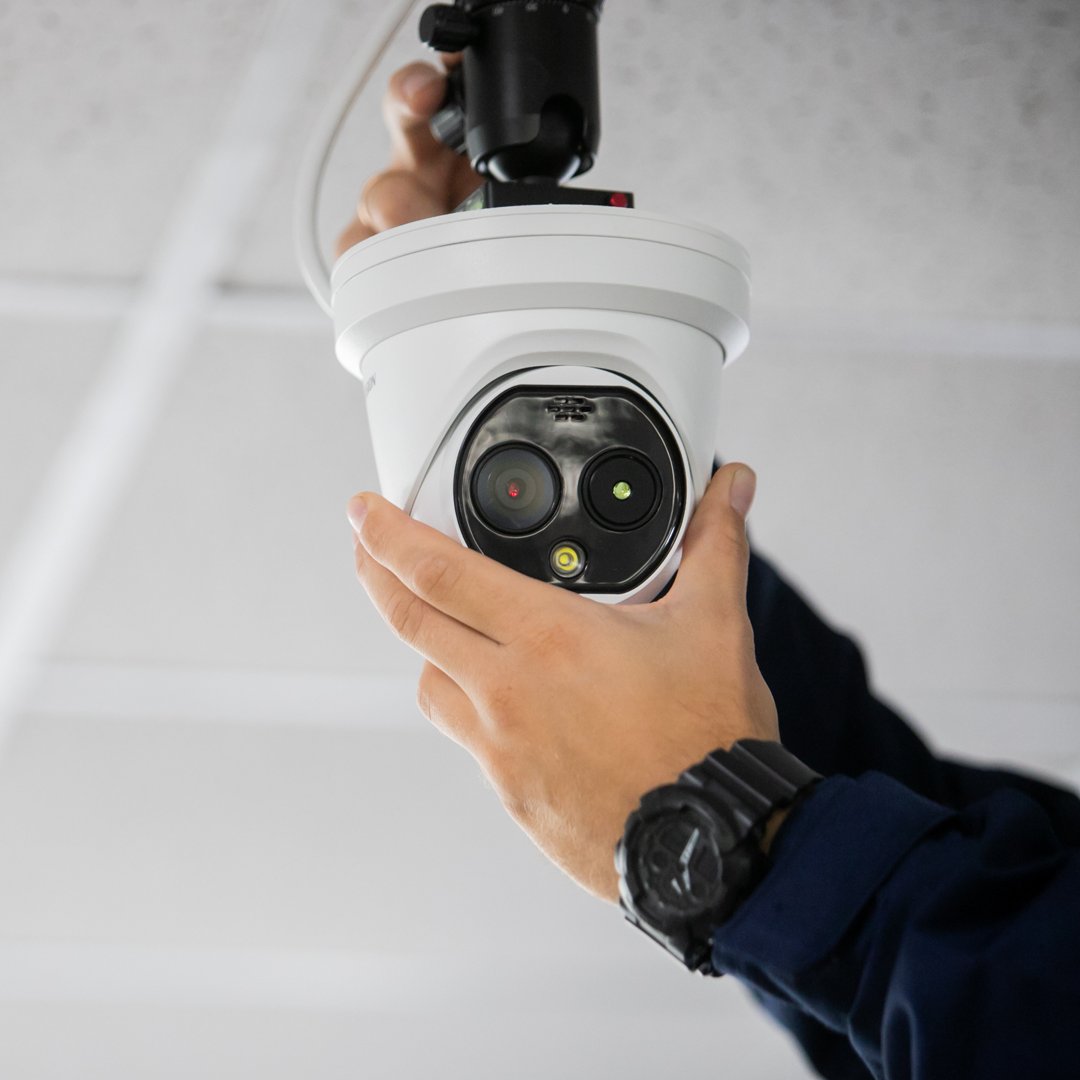 spectrumsec's tweet photo. Did you know that we offer low-cost, hassle-free maintenance packages, starting from £199?

Keep your employees and building safe 👉 Contact us today https://t.co/ALPgeA3JVP https://t.co/GTIuOU5WmX
