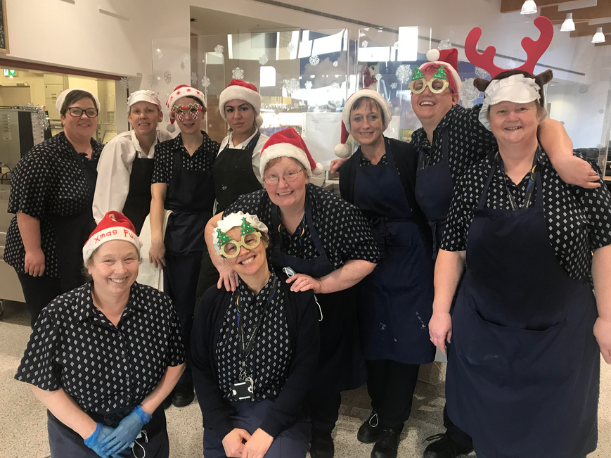 TCAwisbech's tweet photo. Huge thanks to our wonderful catering team for a delicious Christmas dinner today. They work hard all year and we really appreciate them #TCA #ChristmasDinner #schoolcooks #teamwork https://t.co/tSC9QtQS3Q