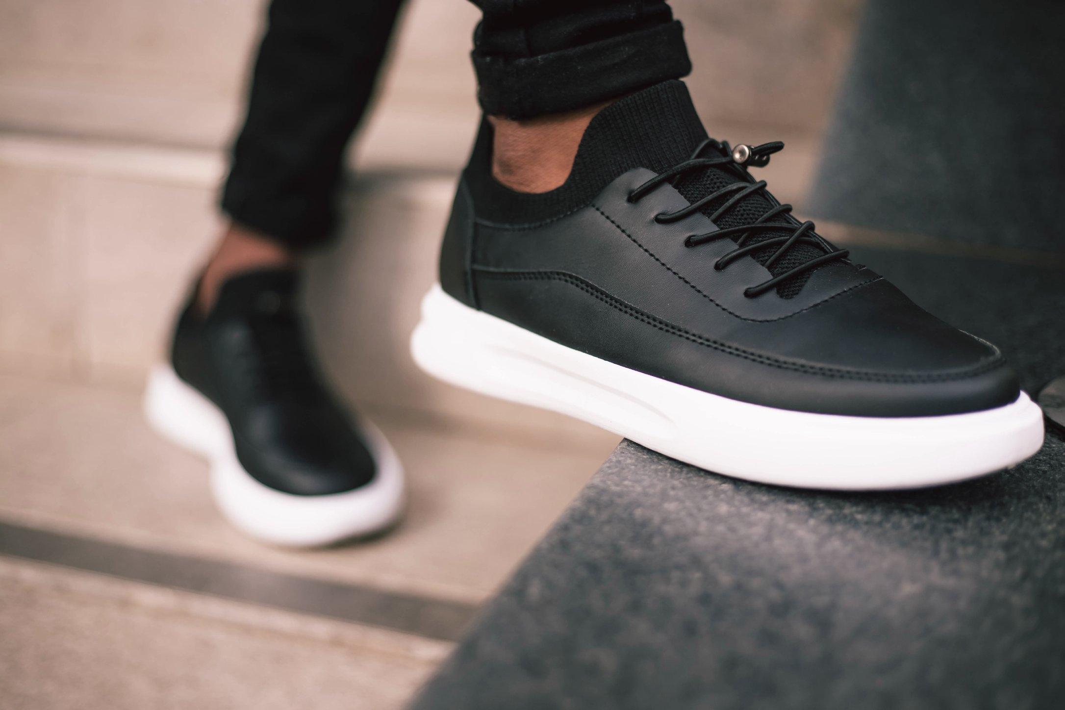 Black cheap hierarchy trainers