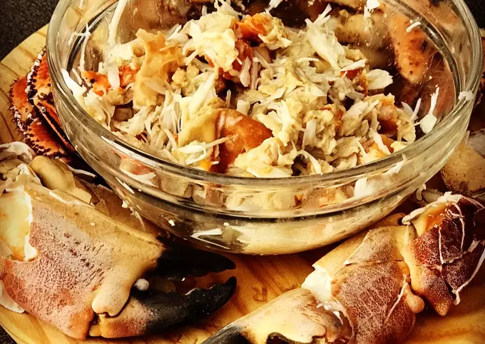 cookpadrecetas's tweet photo. Bacalao, bogavante, rape, vieiras… no todo es carne en los menús y #RecetasdeNavidad: #pescado y #marisco son tendencia este año, como explica @EsquireSpain https://t.co/fMNkwmCtk0 #CookpadRecetas #CocinaCasera #ComparteTusRecetas https://t.co/I9BLZocnDP