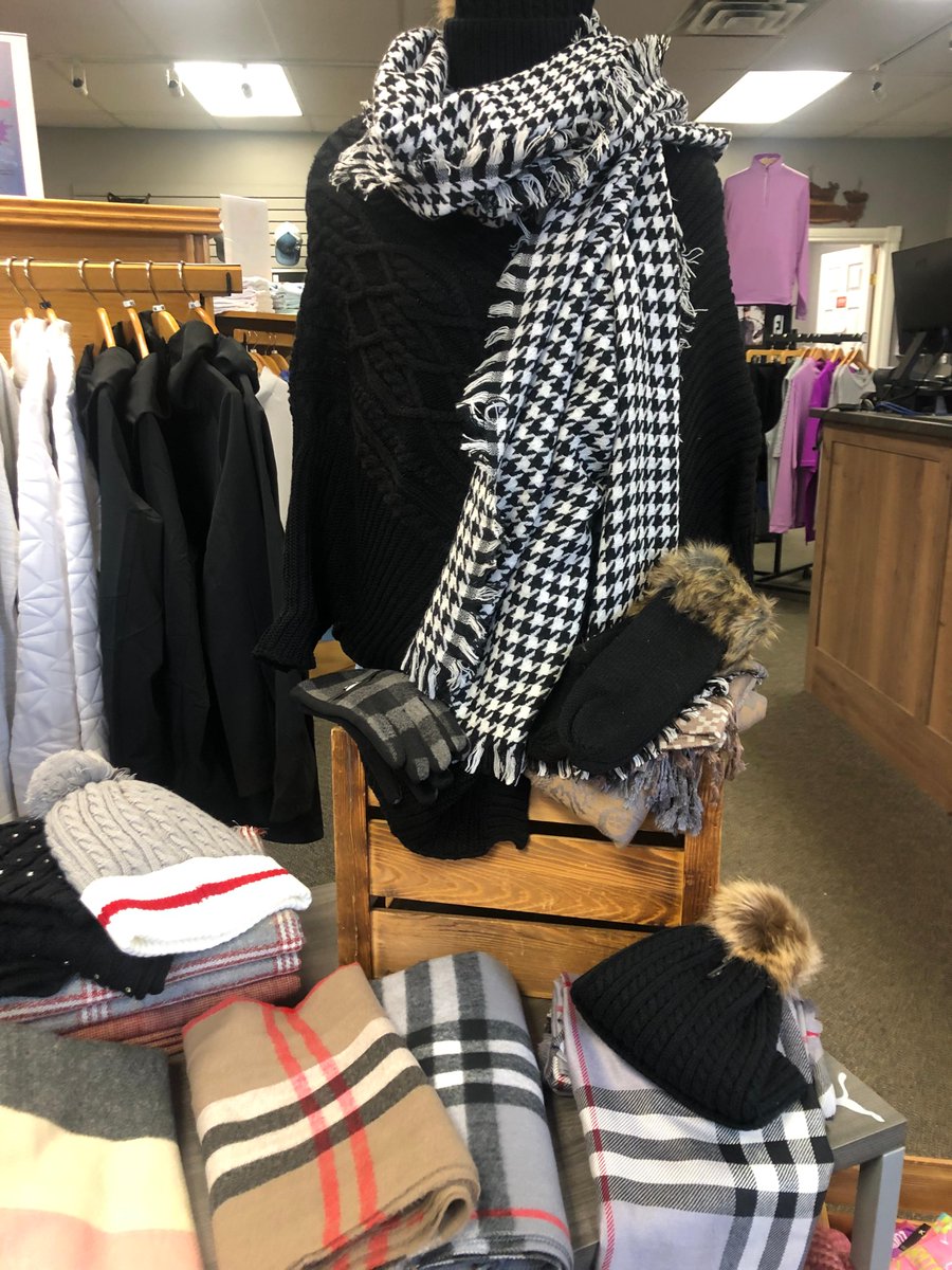 Catgandcc's tweet photo. Warm up to these new arrivals at the Professional Shop.
Today we’re featuring Women’s Cherie Bliss Fashion Scarfs🧣 @bliss_cherie Gorgeous!
Open weekdays 9-5, Saturdays 10-4.
https://t.co/6gCudLyqJb
#19daysofChristmas #CatProShop #day13 https://t.co/uNtA57m4kM