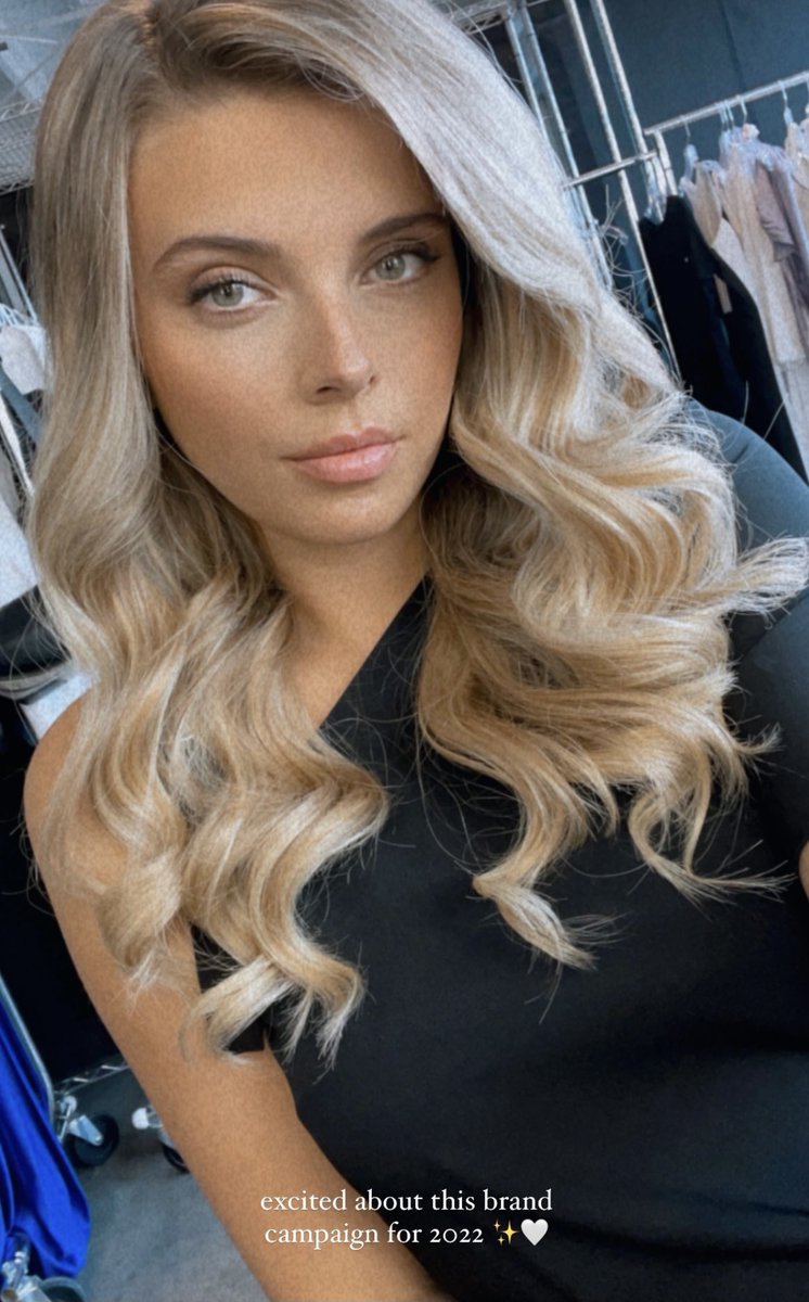 bookedbytina's tweet image. BTS with Heather shooting for Keratin Complex in NYC !  #haircampaign #jcbookedme #workingmodel