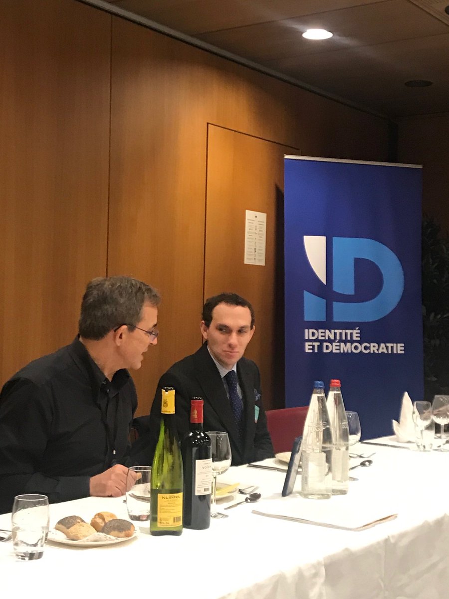 JoelleMelinRN's tweet photo. Ce midi une passionnante conférence avec #jJean Baptiste  Noé de  ⁦⁦@revueconflits⁩  sur la géopolitique de la zone info-pacifique : édifiant, la France est aux abonnés absents malgré notre extraordinaire domaine des outre-mer ⁦@GroupeID_FR⁩ https://t.co/BYM4QXFqRs