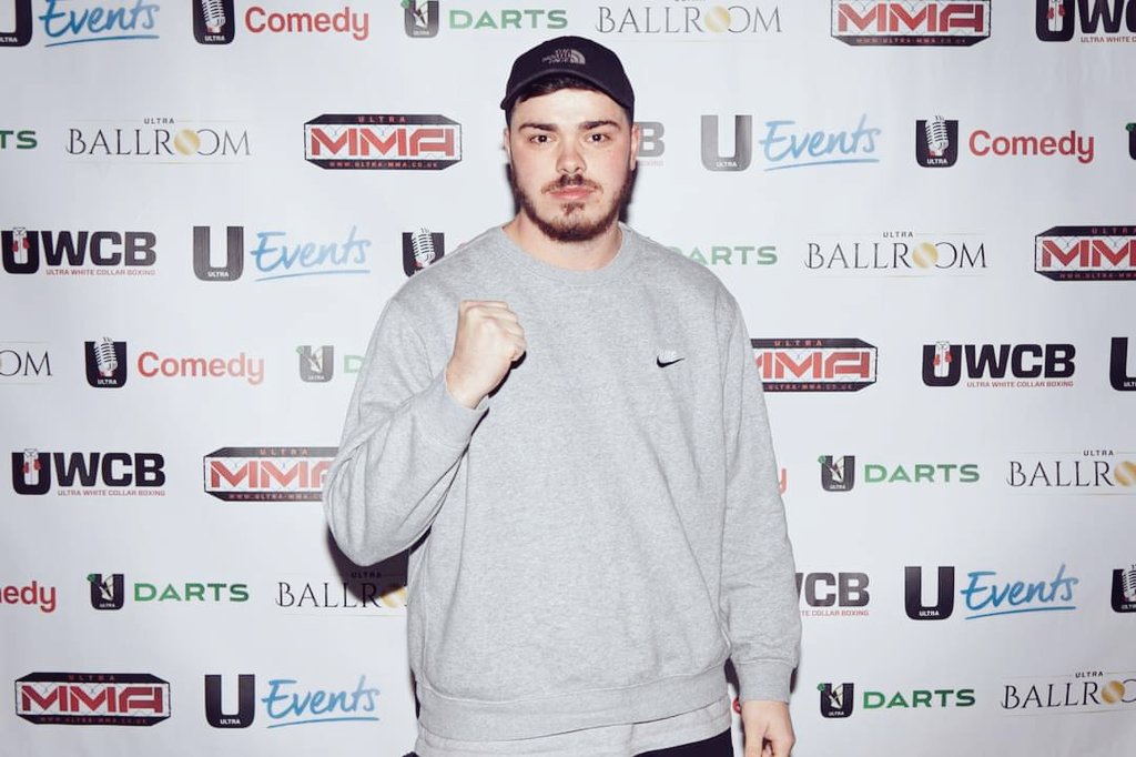 Here. We. Go
T-Minus 3 days
No nerves, just excitement 🥊
Drop your donations to cancer research using the link below 🎗
justgiving.com/fundraising/wa…
Going to load up my twitch 1 last time and stream the fight on there if anybody is interested in watching it 👏