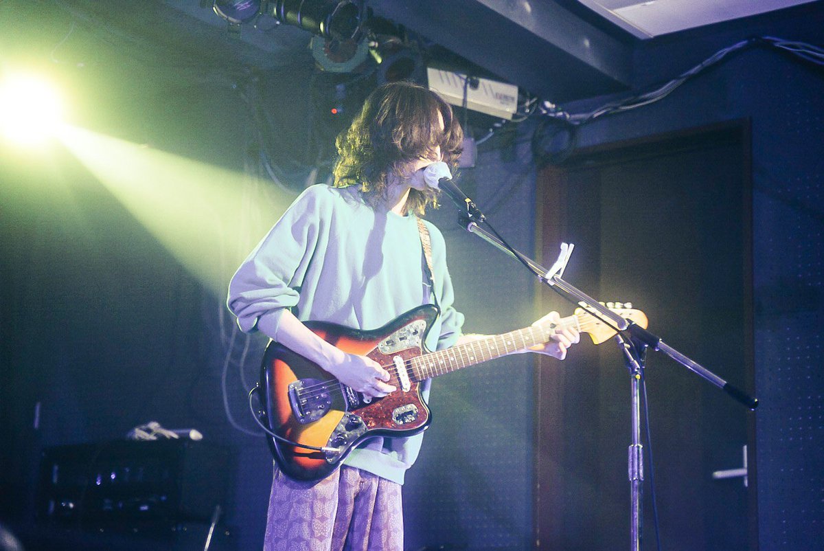 TeCArC1's tweet photo. 【live photo】
12/11 atホンダ楽器アストロスペース

TeC=ArC 1st EP『BOX』
Release Party

photo by @yu_hotoke_hira https://t.co/srY21egQsE