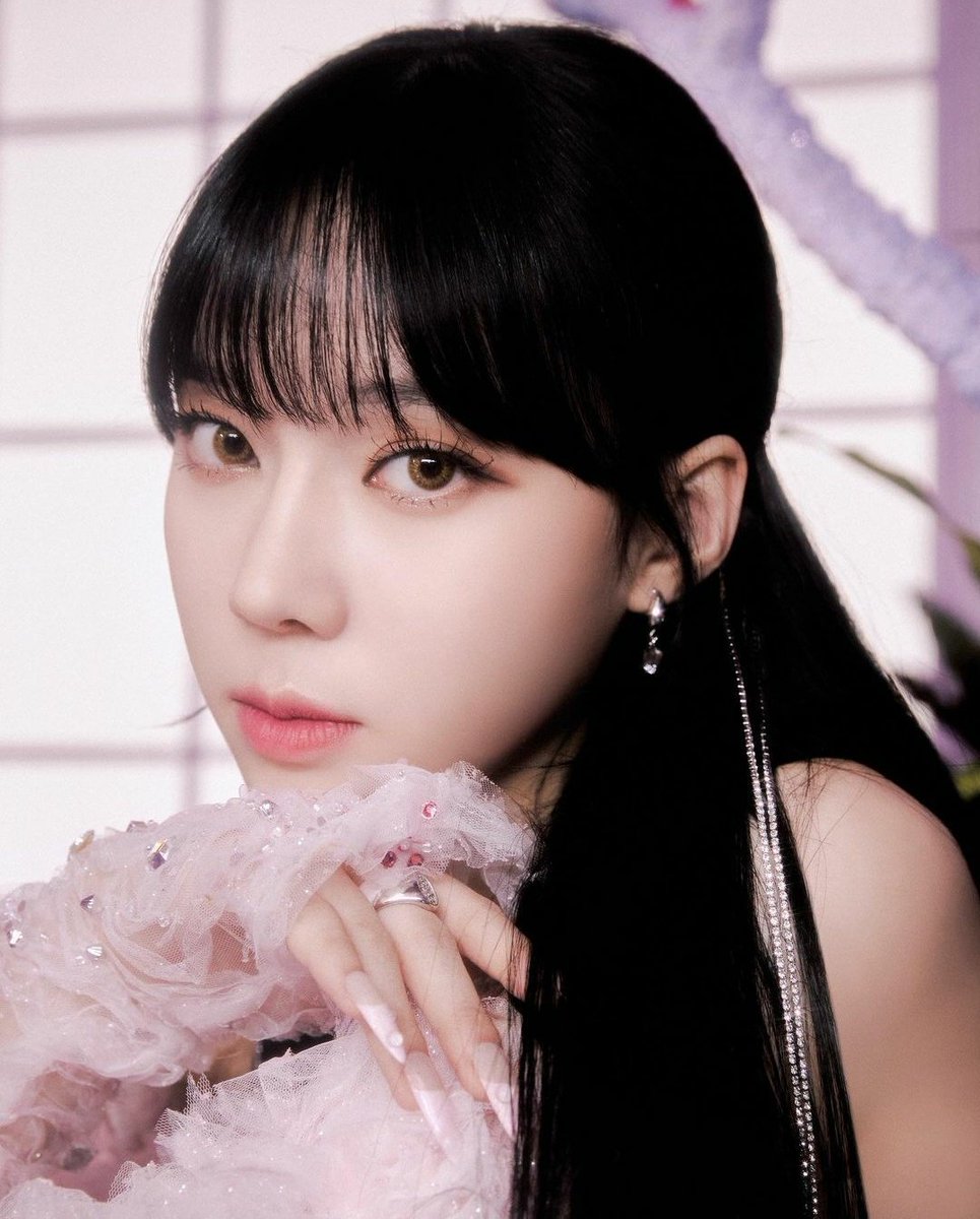 beaxtitude's tweet photo. ️️

  ️️

𝐈𝐧𝐬𝐭𝐚𝐠𝐫𝐚𝐦 𝐔𝐩𝐝𝐚𝐭𝐞
──────────── ≡

𝐜𝐚𝐫𝐢𝐧𝐚._.𝐞     “..b𝘦𝘤𝘢𝘶𝘴𝘦, 𝘯𝘰 𝘮𝘢𝘵𝘵𝘦𝘳 𝘩𝘰𝘸 𝘰𝘭𝘥 𝘸𝘦 𝘨𝘦𝘵, 𝘸𝘦 𝘢𝘭𝘸𝘢𝘺𝘴 𝘯𝘦𝘦𝘥 𝘵𝘰 𝘣𝘦𝘭𝘪𝘦𝘷𝘦 𝘪𝘯 𝘧𝘢𝘪𝘳𝘺𝘵𝘢𝘭𝘦𝘴.”

  ️️
 ️️
 ️️ https://t.co/UzCL32f2yO