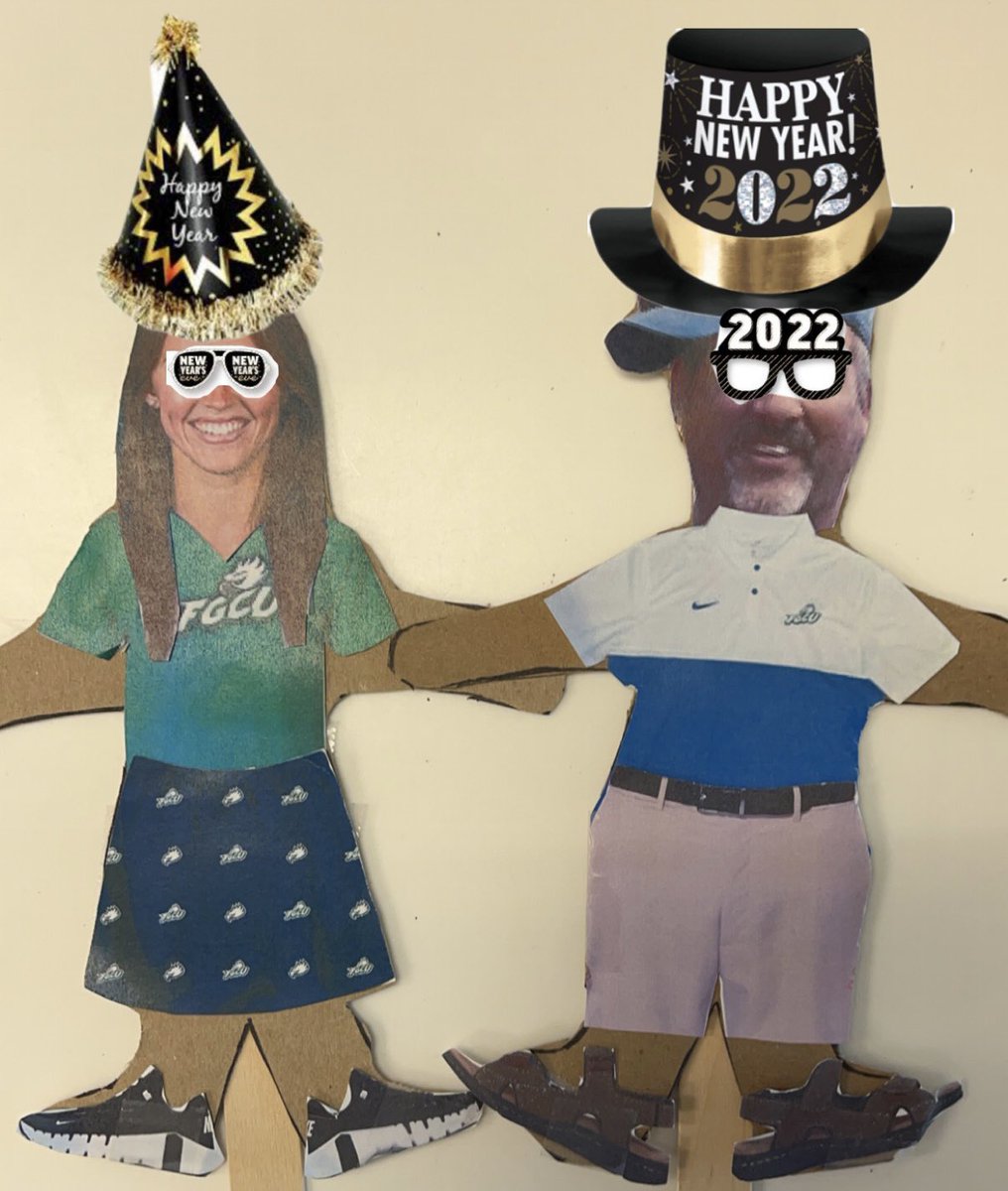 It’s never too early to make New Year plans. Just ask Flat <a href="/nat_lopez3/">Natalie Lopez</a> and Flat @FGCUSBDeiros. Come join <a href="/FGCU_Softball/">FGCU Softball</a> in our January camp! fgcuathletics.com/documents/2021…