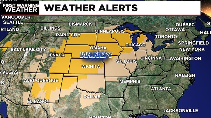 Widespread damaging winds likely across the central part of the country today. Severe weather threat with tornadoes across the upper Mid-West. (Esp... Iowa, Minnesota, Wisconsin) Record warmth out ahead of rapidly developing low pressure. @WMNFirstWarning https://t.co/A5CMNVtpAd