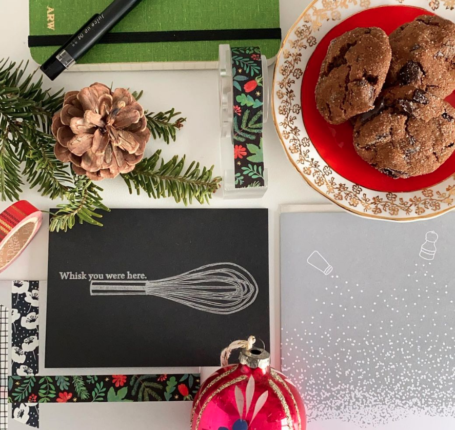 metromorning's tweet photo. Does the mention of Christmas cards fill you with holiday shame? @dreyray, organizer with the Toronto Letter Writers Society gives us some tips on writing that perfect holiday note. 

*NOTE* She says it's still not too late to start writing! https://t.co/KJjsqd8jjg