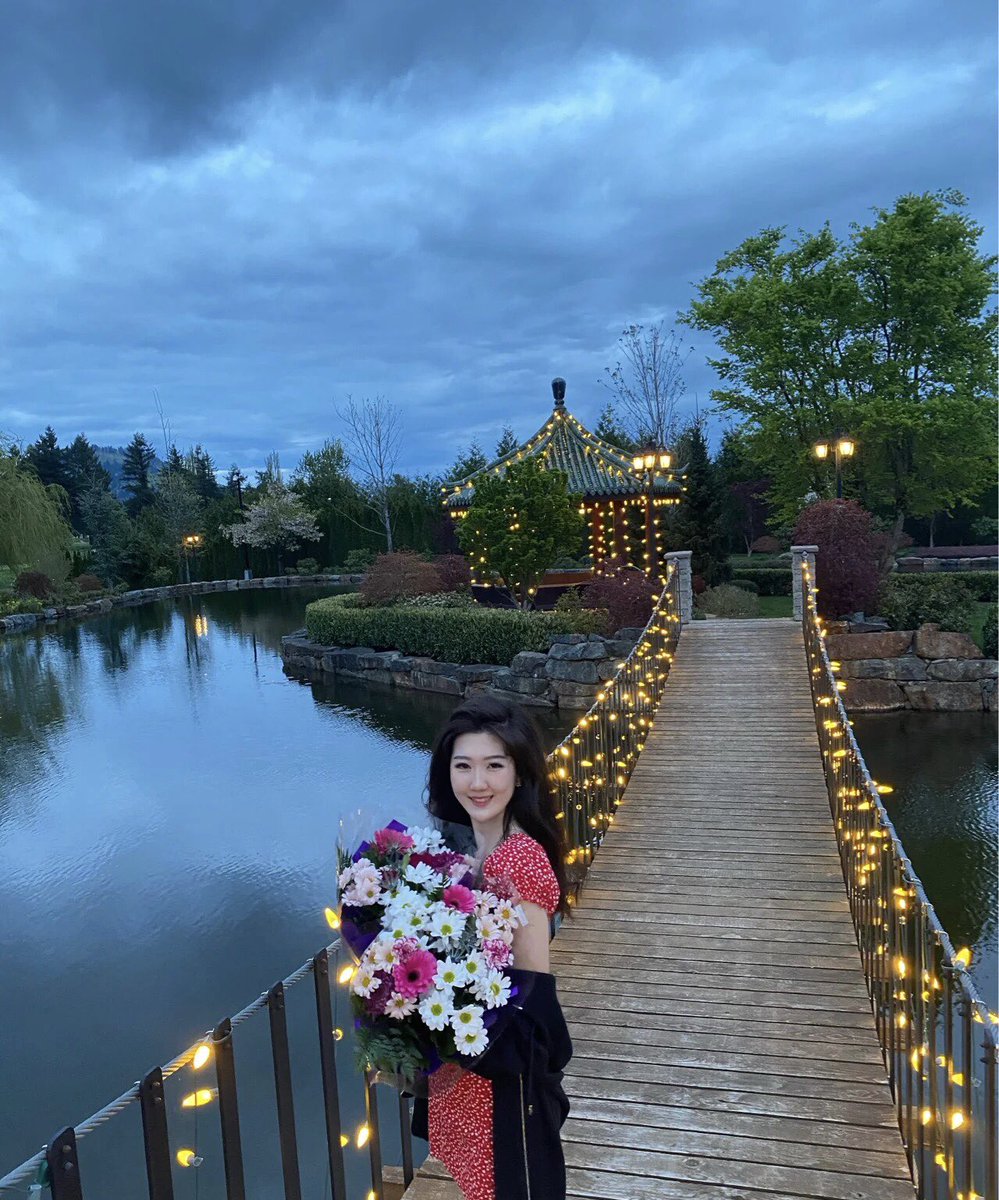 Shirley77896's tweet photo. There is no fixed partner to pay for love, and only when two people work together can they receive the fruits of love. https://t.co/AF8oEyoZ0q