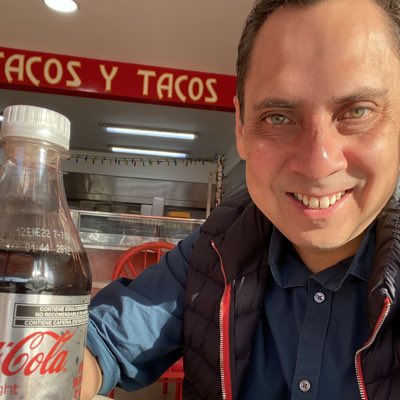 chaviro's tweet photo. #NuevaFotoDePerfil https://t.co/Q4LlyXYfDk