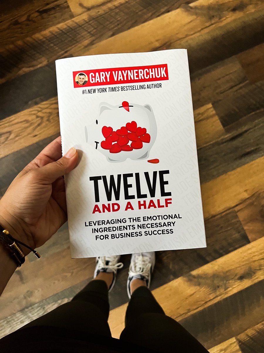 JordanSchilleci's tweet photo. It has been too long since I have gotten my hands on a new @garyvee book… | #amazon #overnightdelivery https://t.co/80NKa0xObQ
