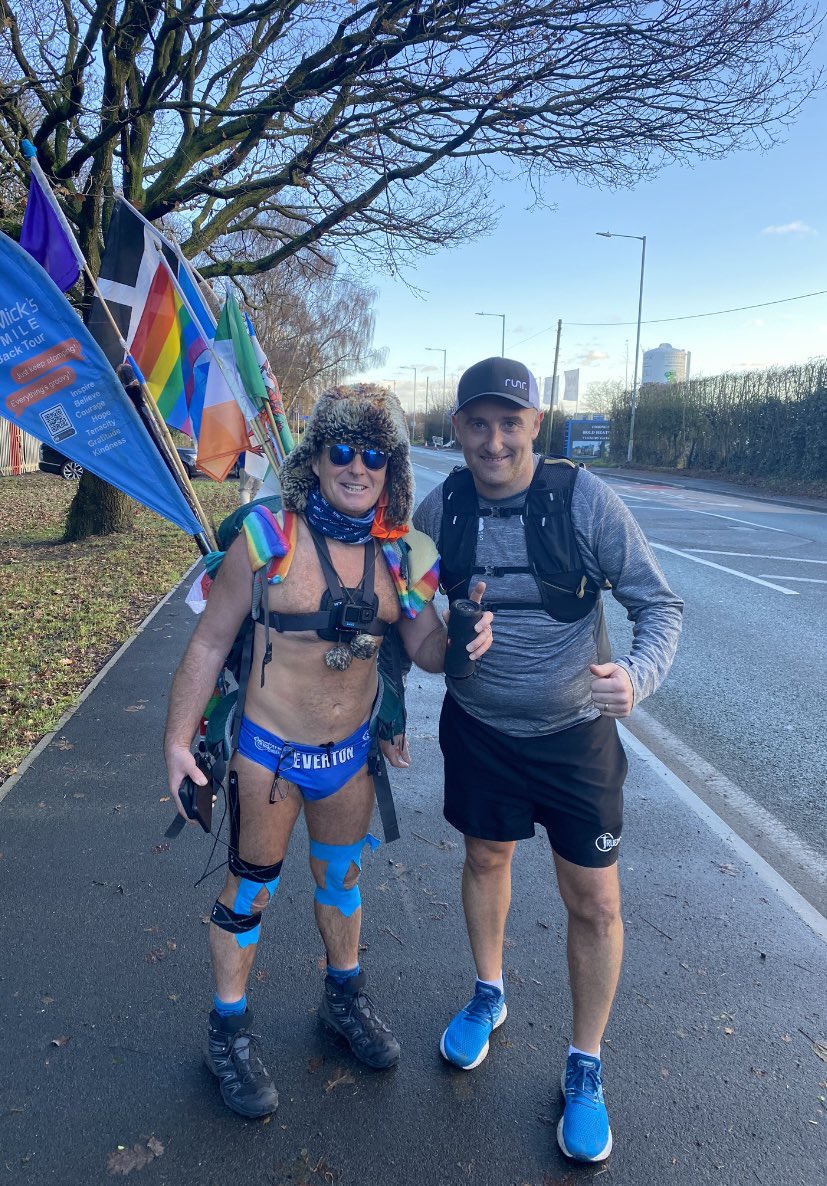 BriShaw81's tweet photo. FOUND HIM!!! #KeepStomping 🏃♂️
#SpeedoMick 🔵 https://t.co/ApeF2mOTCW
