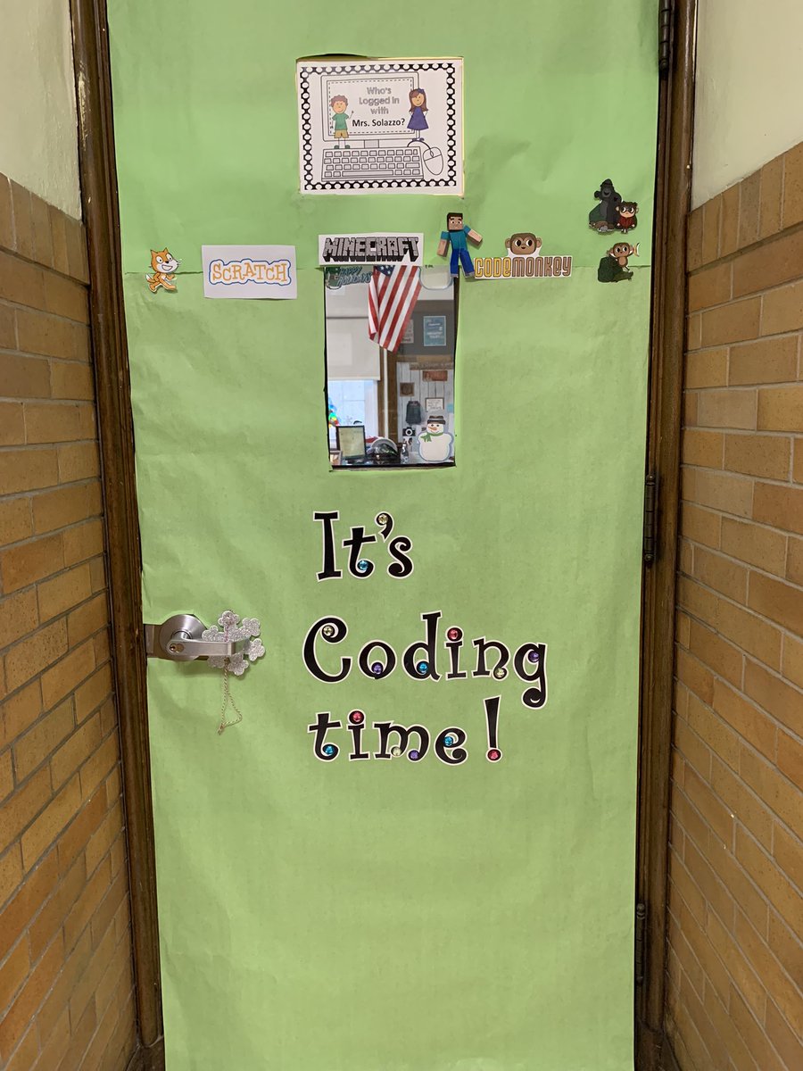CarolineSolazzo's tweet photo. Coding continues! Thanks @CodeMonkeySTU !  Brining Math alive to my students! What I can use a protractor! https://t.co/8sQS18Sfrg