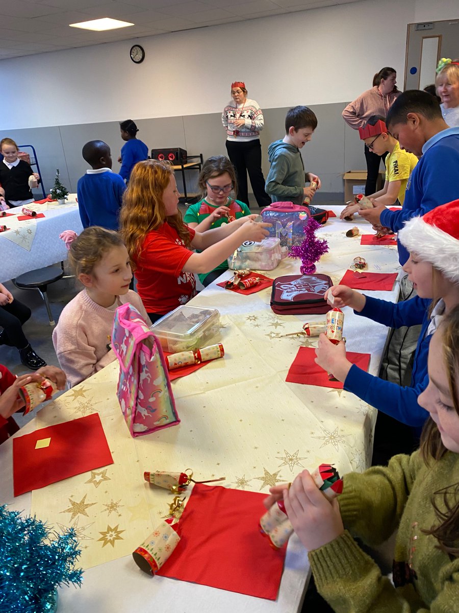 Broomhouse Primary 5 tweet media