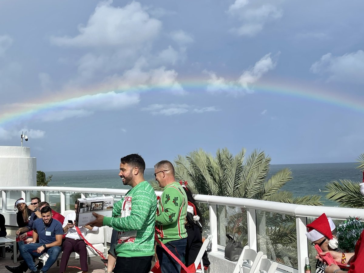 PatiBrooke's tweet photo. @EdMalone1 This double rainbow is a sign of great things to come for Camden South Florida! 💚💙 https://t.co/KDyx0f7nWE