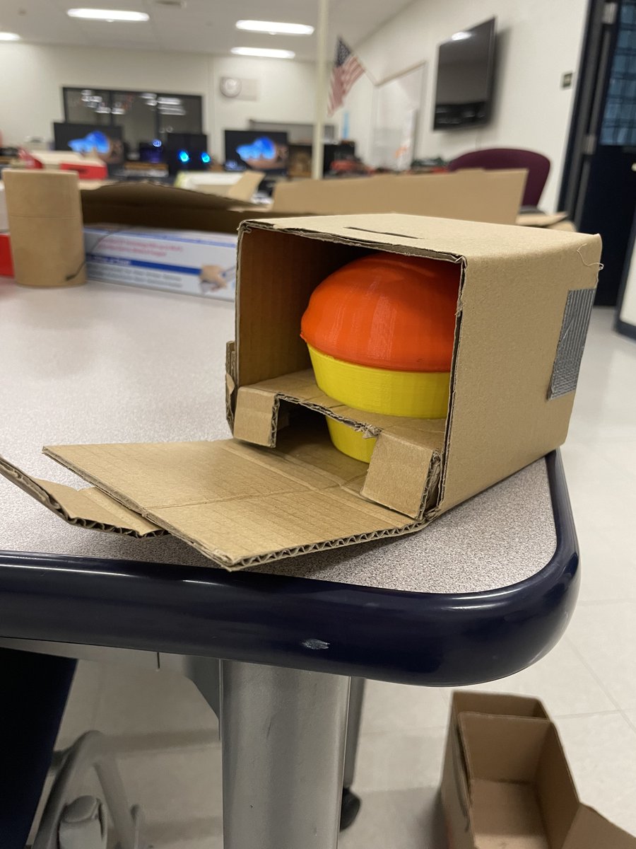 NashuaEngineerg's tweet photo. What "delicious" prototype containers created in Engineering!  @NashuaTC https://t.co/2Q8vtaF8pS