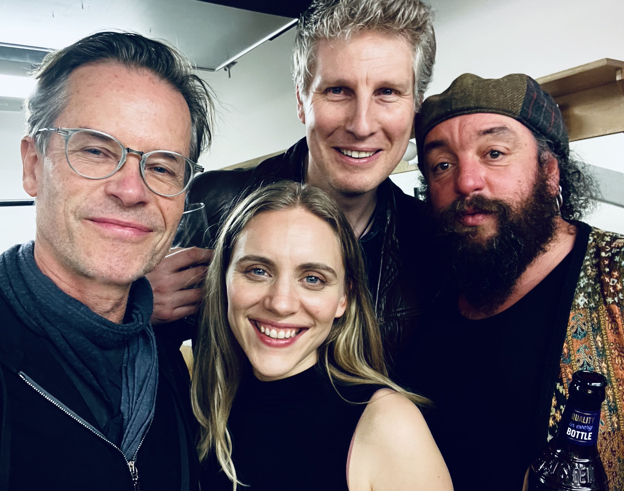 Guy Pearce on Twitter "Incredible night last night seeing my extremely talented friend