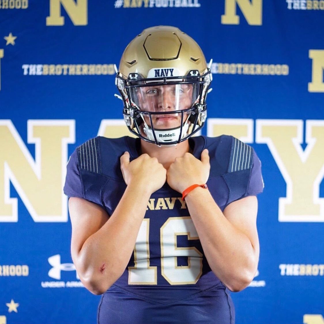 MalvernPrepFB's tweet photo. CONGRATULATIONS to this Friar @jakereid27 as he continues his academic and athletic career at The Naval Academy! 

#nationalsigningday
#nationalsigningday2021
@NavyFB 
 @MalvernPrep https://t.co/idyP5JqIHj