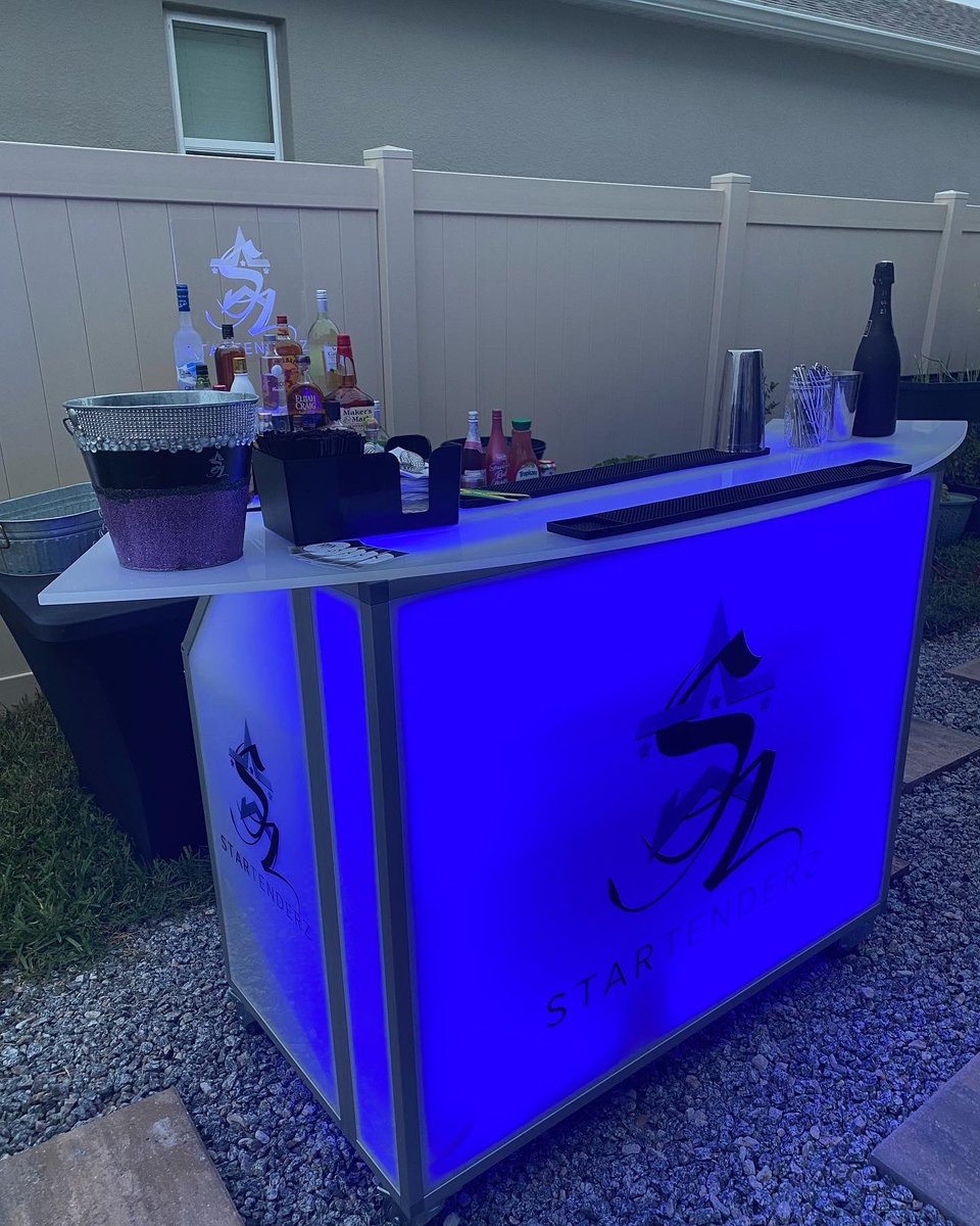 Startenderzllc's tweet photo. Startenderz offers professional bar services for your event https://t.co/LkvW15BZFg
