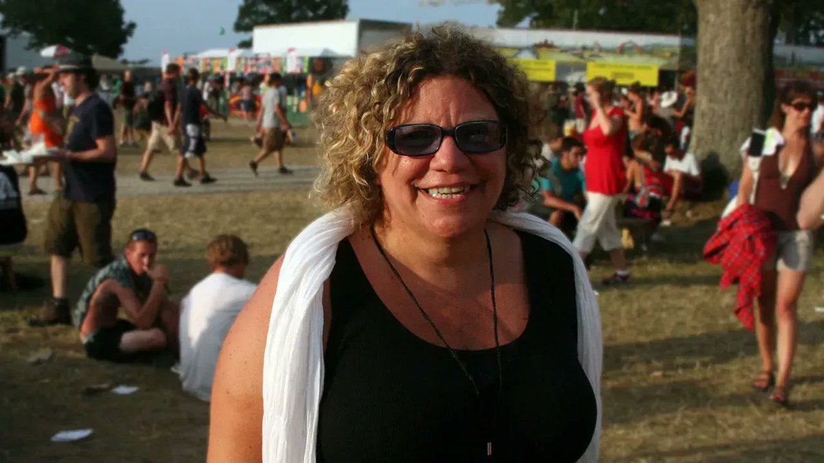 A year ago, on December 15, 2020, WFUV lost our beloved #RitaHouston. Today at 1pm and again at 8pm on 90.7 and streaming online, we'll air #RememberingRita, a new two-hour celebration of our former program director, hosted  by <a href="/paulcavalconte/">Paul Cavalconte</a>. More here: buff.ly/3IQmm1y