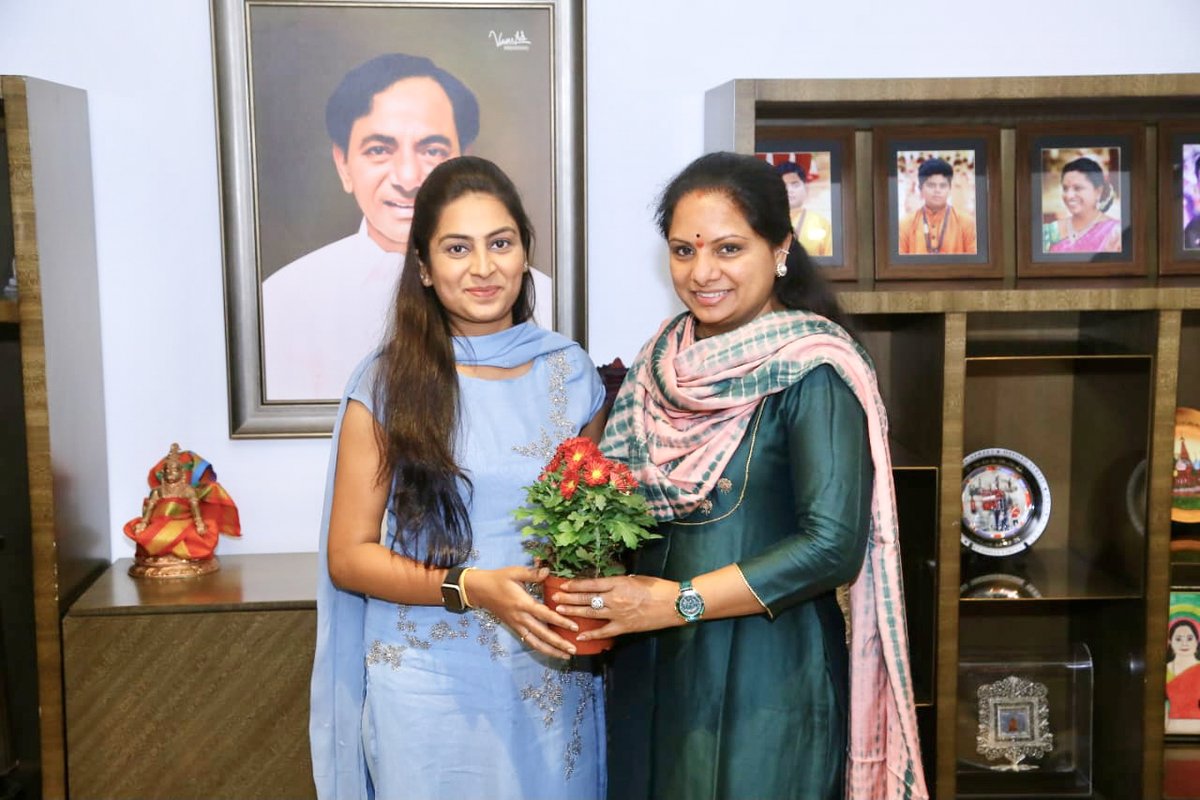 BhoomiFoundatio's tweet photo. It's such an honour to celebrate the launch of Bhoomi Foundation's "3rd Chapter" at Madhira with Kavitha Kalvakuntla Garu @RaoKavitha. Thank you for supporting our initiative from the beginning. We wish to achieve our goal #SwachhTelangana very soon with your guidance &amp; support https://t.co/FTgltJ3Hsq