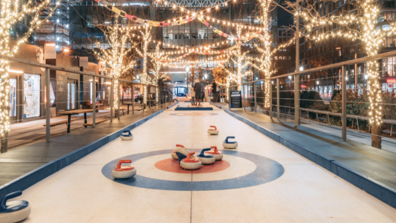 Christmas Carol Performance, Learning to Curl at Snowport Among Top 10 Things to Do in Boston This Week Starting December 13 bostononbudget.com/things-to-do-i…