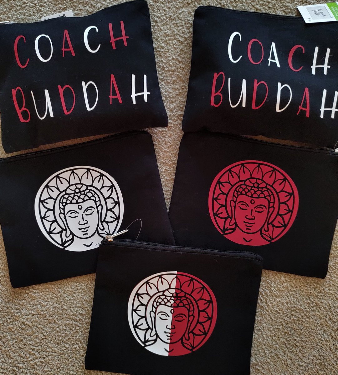 frecklesgraham's tweet photo. Don't worry. If Coach Buddah leaves his bag of exercise bands or his pads of paper with his training notes somewhere in the gym, you'll know they're his. 😂😂😂💯📿💪🏼🏋🏻‍♀️#kompassion #coachbuddah #vasastrong #iamvasa @kbuddahtraining @VASAFitness #kbuddah 
https://t.co/p4BSEjGMTQ https://t.co/8hWmgs77wH