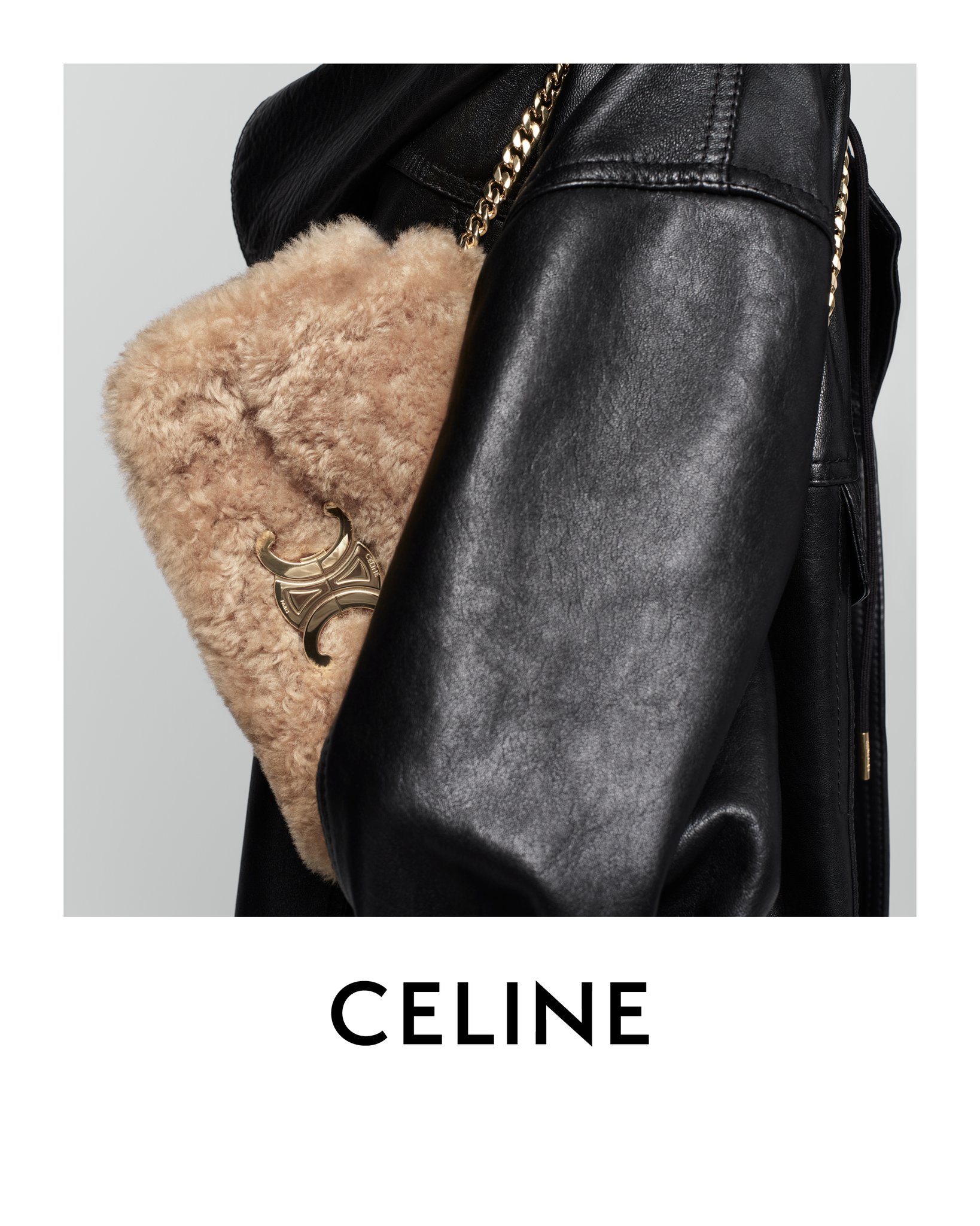 CELINE on X: CELINE WOMEN SUMMER 22 INTRODUCING THE NEW CELINE BAG CELINE  CHAIN TRIOMPHE SHOULDER BAG IN CROCODILE HEDI SLIMANE PHOTOGRAPHY NICE  OCTOBER 2021 #CELINEBYHEDISLIMANE  / X