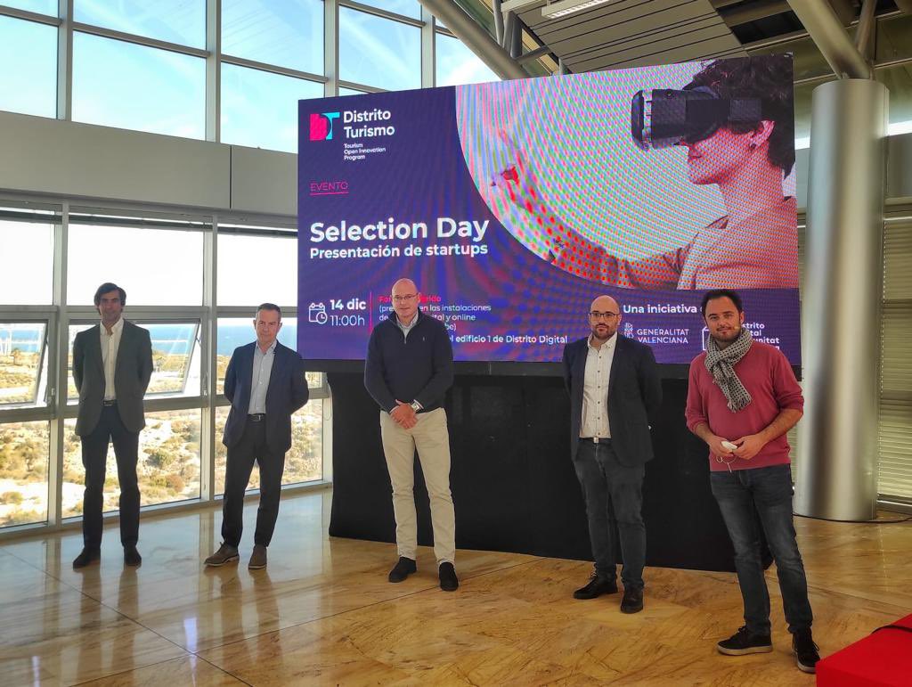 #DistritoDigital acogió ayer el primer #SelectionDay del programa de Innovacion Abierta en turismo, impulsado por <a href="/globaldit/">globaldit</a> y <a href="/barrabescom/">Barrabes</a>.