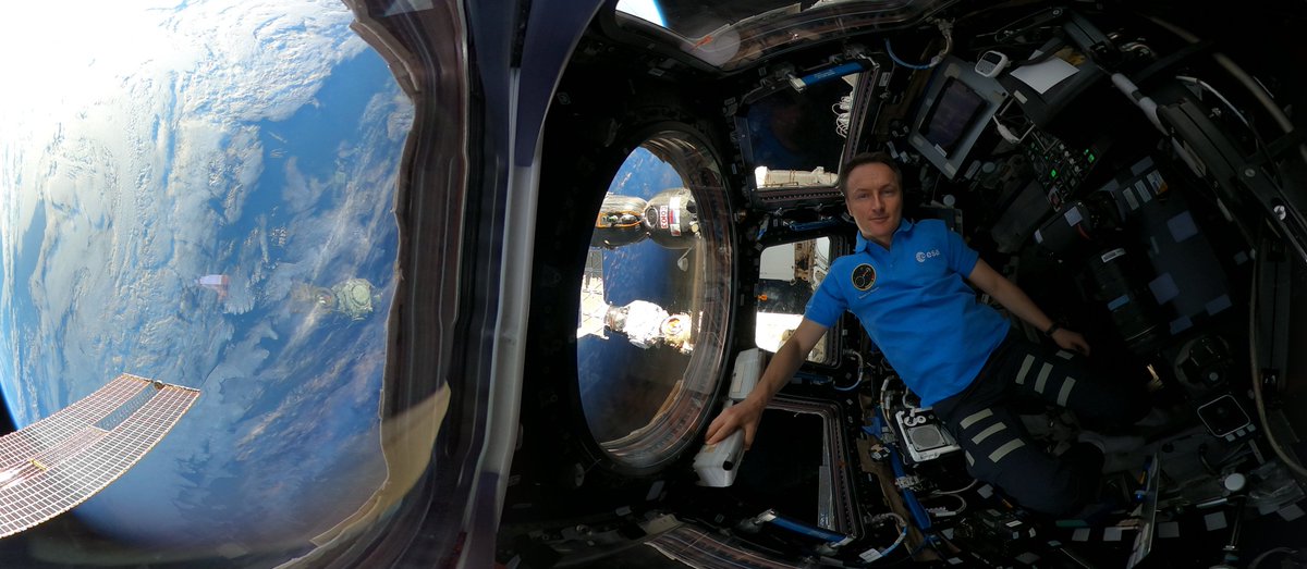 astro_matthias's tweet photo. There's always something to see from the Cupola 🔎🌍 An incredible view of the Earth, robotic activities of the @csa_asc #Canadarm2, arriving spacecraft &amp; spacewalks. At the moment, you can also see part of the Soyuz MS-19 spacecraft &amp; #Prichal behind me 🛰️
#CosmicKiss https://t.co/RbydqGuEKO