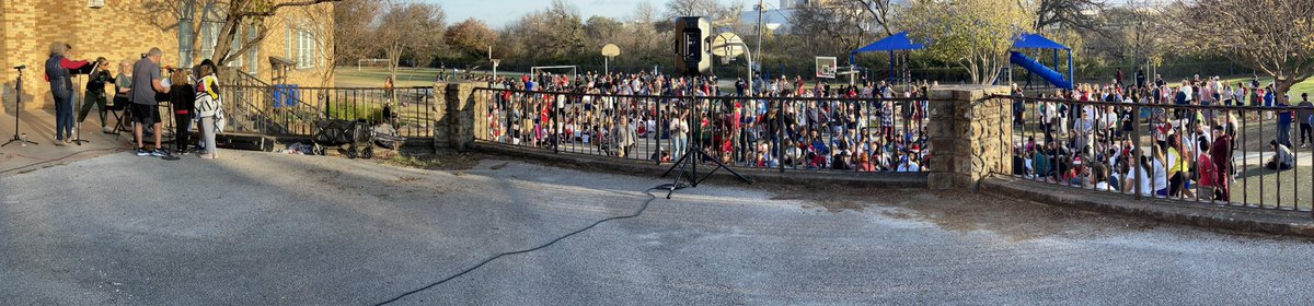 KHarperpjhs's tweet photo. Day 3 of singing in the halls!  Today we moved it outdoors so our parents could safely join in the fun! #LifeatLilyB https://t.co/sDhCKotwcT