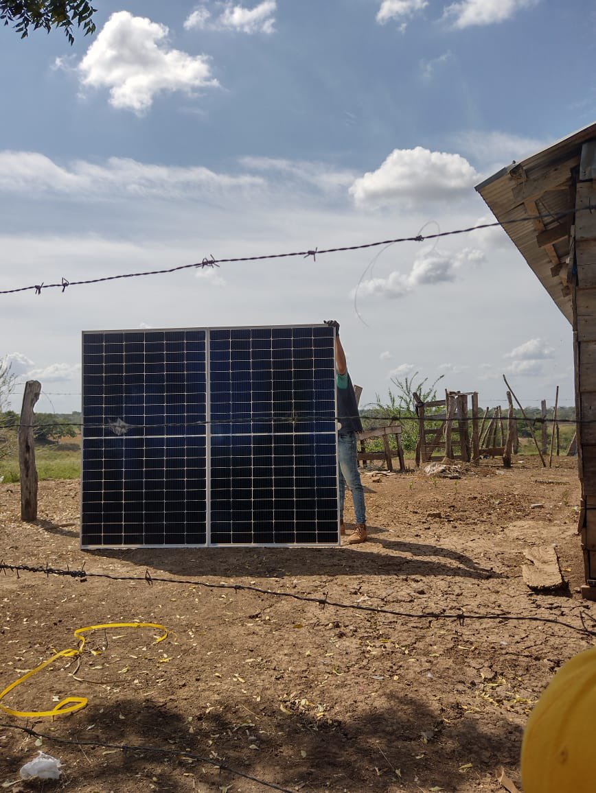 FmpGerencia's tweet photo. Sabías qué? 
Nuestros paneles  generan una potencia de 740w para energía eléctrica sostenible en viviendas de Municipios del Magdalena  

#EnergiaSolarparatodos #Edured https://t.co/9nPzMsYs3v