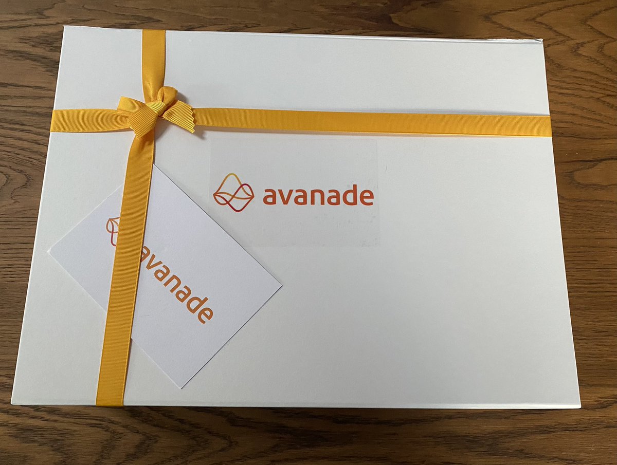 KeithCockerham's tweet photo. Thanks for the great Christmas Hamper @avanadeuki 
Luci also says thank you 😹 https://t.co/Sq8oS6qeXJ