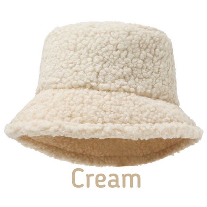 fukujune00's tweet photo. ส่งต่อหมวก bucket สีครีม🧁 (ไม่เคยใส่เลยค่ะ)
100 ยังไม่รวมค่าส่งนะคะ สนใจdm/เมนชั่น ได้เลยค่าา 
#ส่งต่อเสื้อผ้า #ส่งต่อเสื้อผ้ามือสองสภาพดี #ส่งต่อหมวก #หมวกบัคเก็ต https://t.co/KFX8RYQZI4