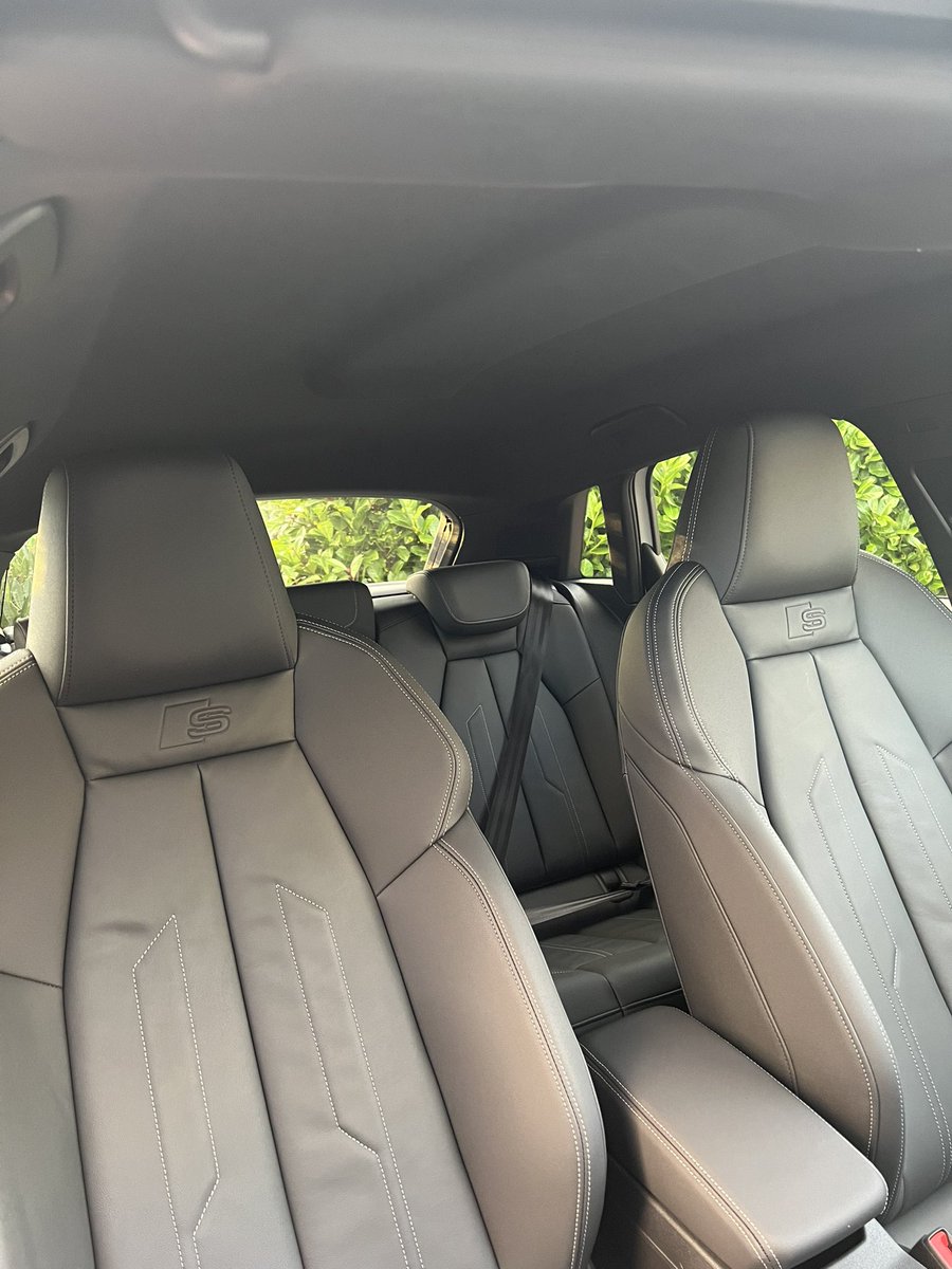 BennettRenault's tweet photo. Audi A3
2021
2214 miles
1.0L Petrol
Automatic
£29,923
Contact 0113 4877 777
#Audi #AudiA3 #Renault #Usedcar #Newcar #21plate https://t.co/QyWYG4fuZs