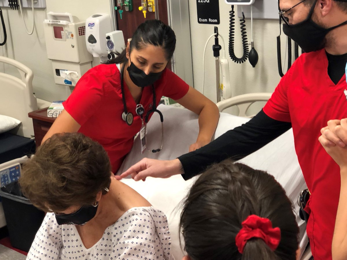TTUHSCEPTECHS's tweet photo. Do flexible hours make you happy, if so then be a standardized patient #SP and join the team at 
@TTUHSCEPTECHS!

For more information click the link below:
https://t.co/kGaJ5K3gM1

The position closes 12/29/21!

#job #jobs #hiring #simulation #elpaso https://t.co/XdcZ0fdM9O